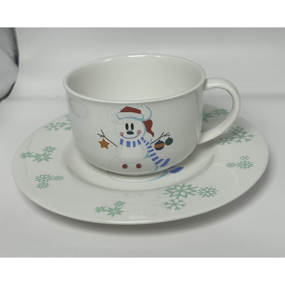 Disney‎ Plate Mug Mickey Mouse Snowman Snowflakes Santa ornament Christmas set